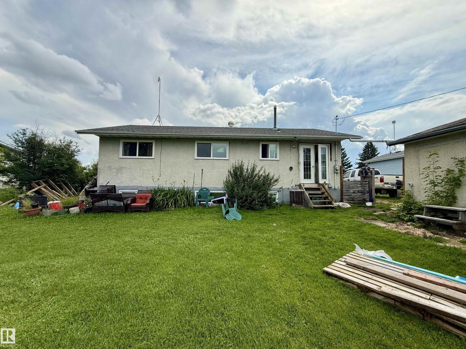 4808 52 AV photo 46