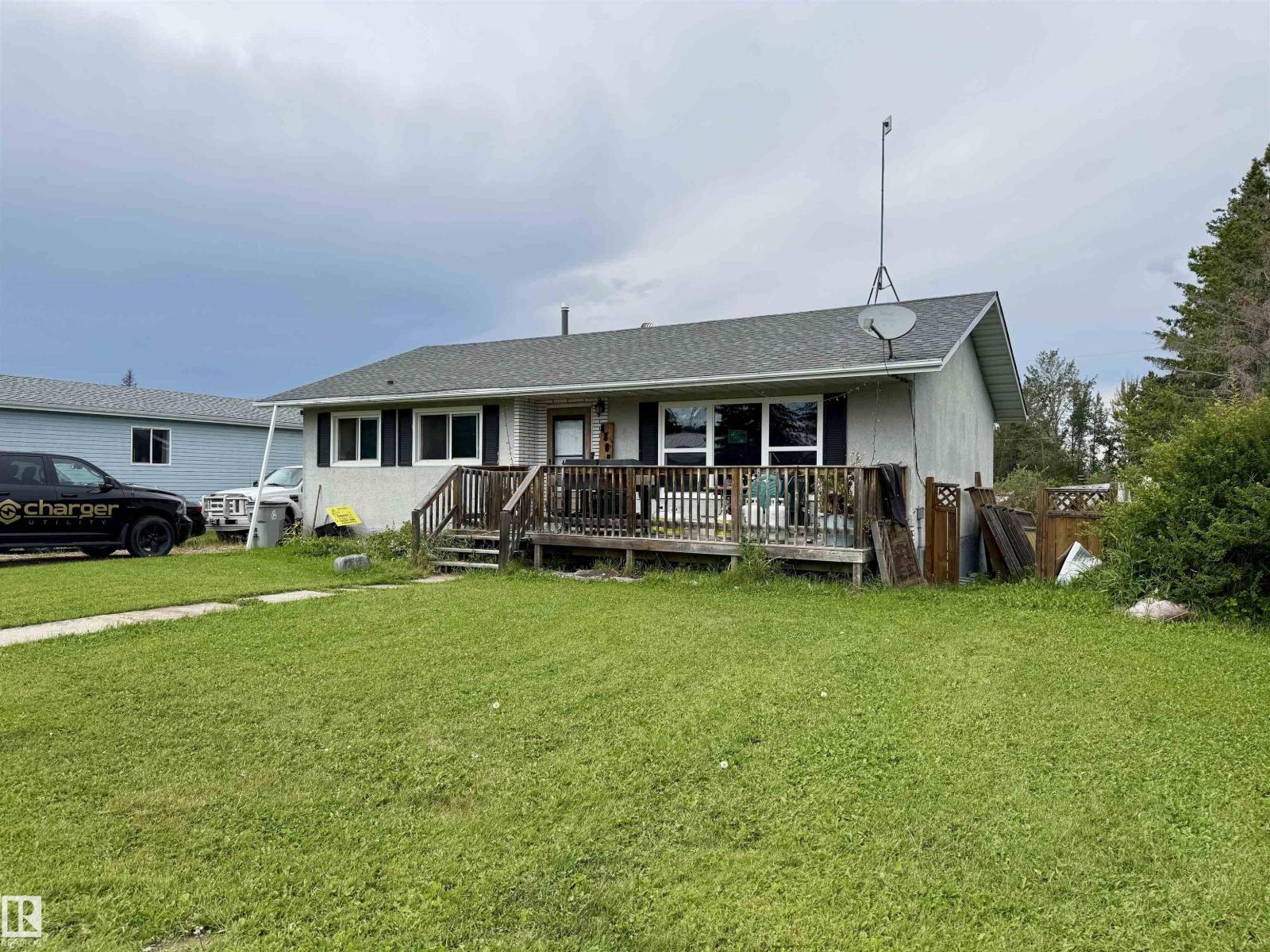 4808 52 AV photo 57