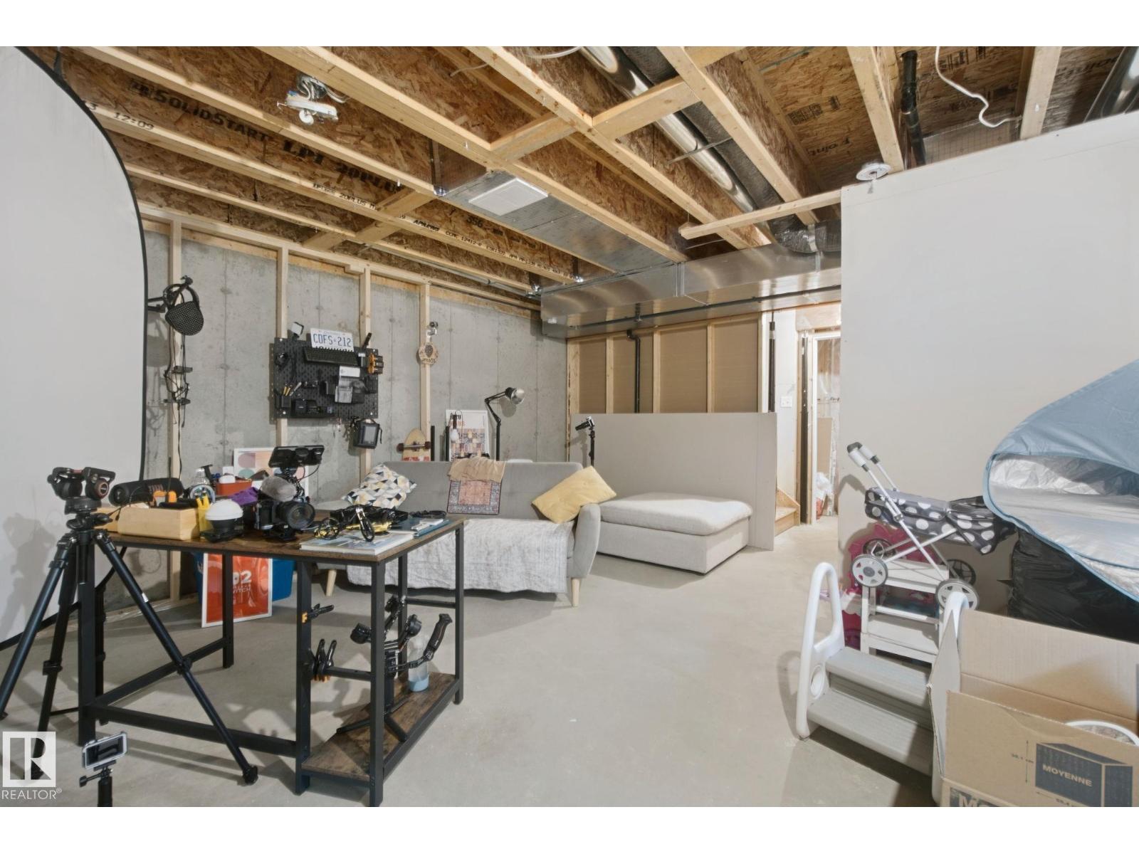 735 176 ST SW - 30