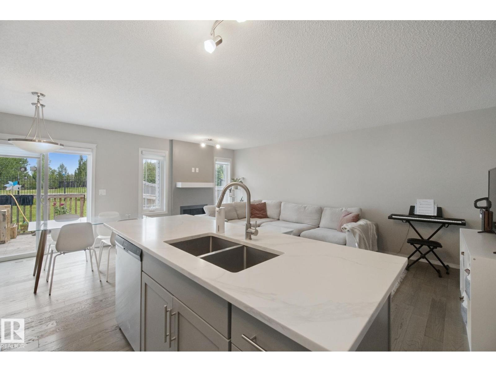 735 176 ST SW - Image 5
