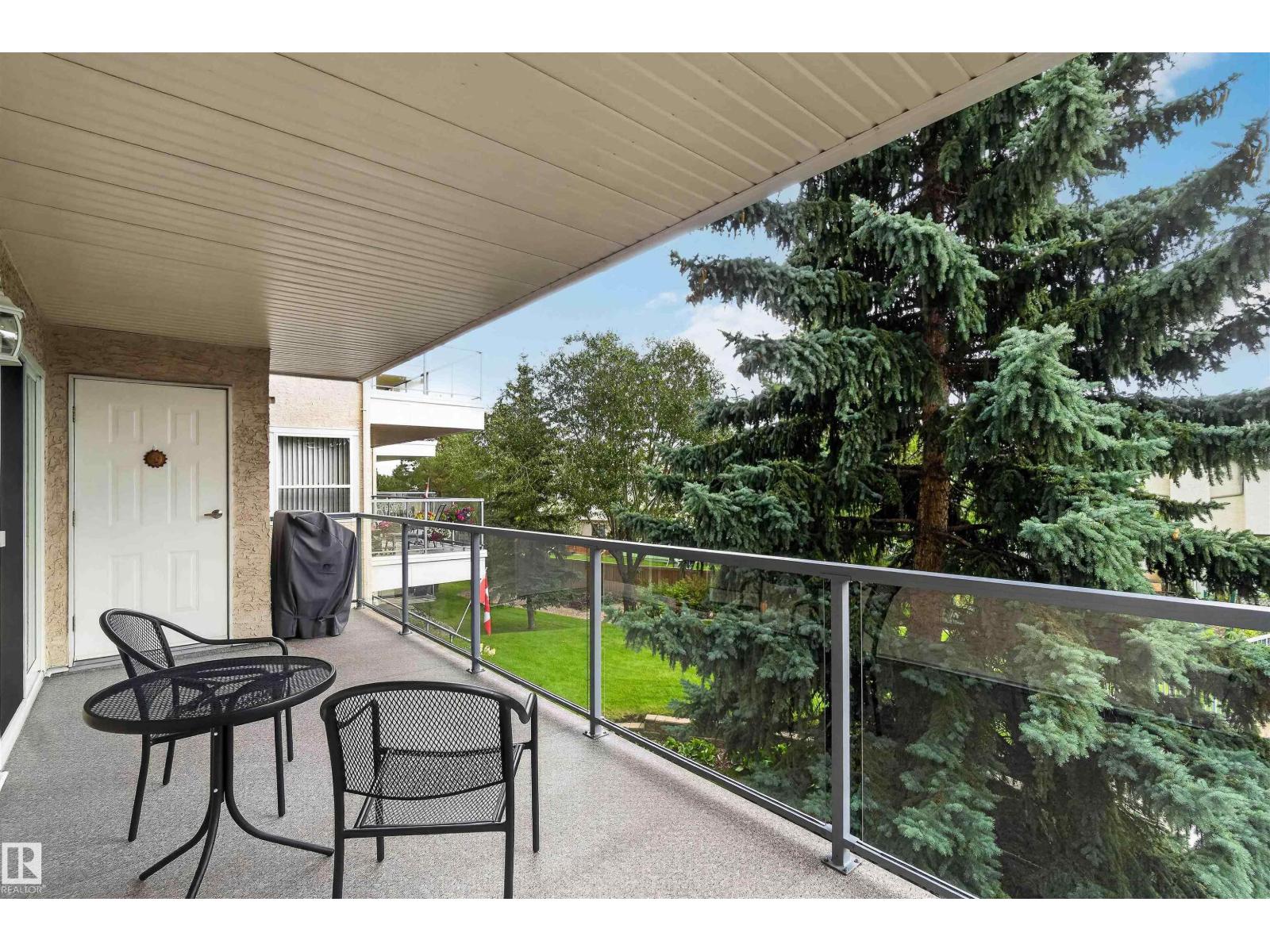 #212 9535 176 ST NW - 40