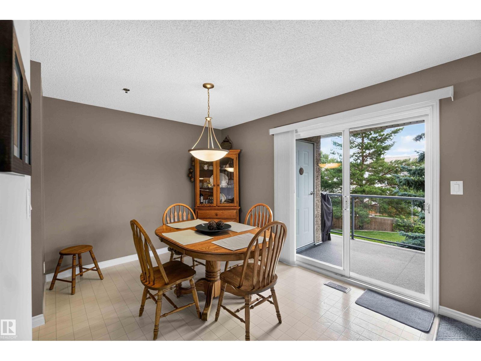 #212 9535 176 ST NW - 9