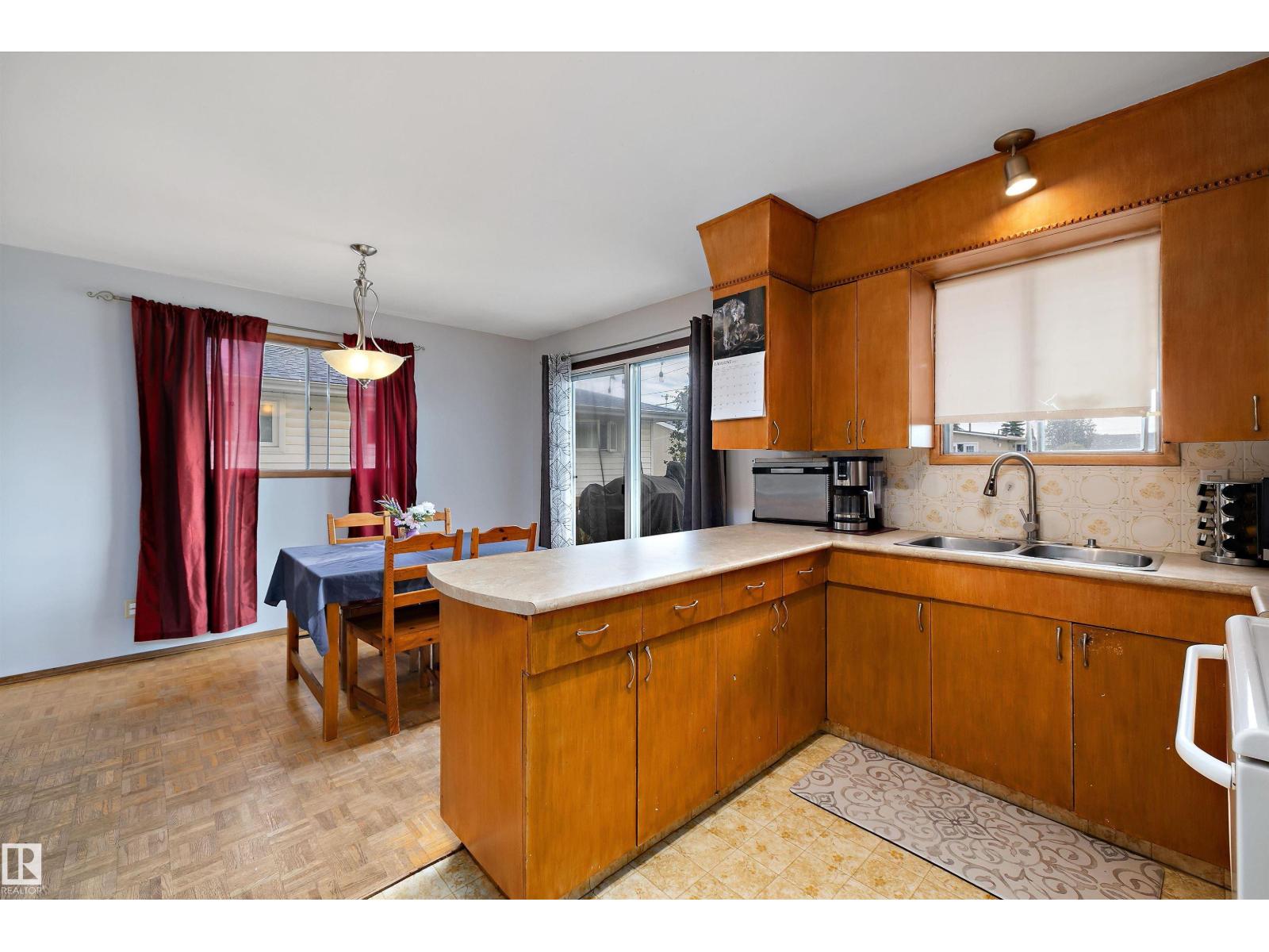 13311 60 ST NW - 7