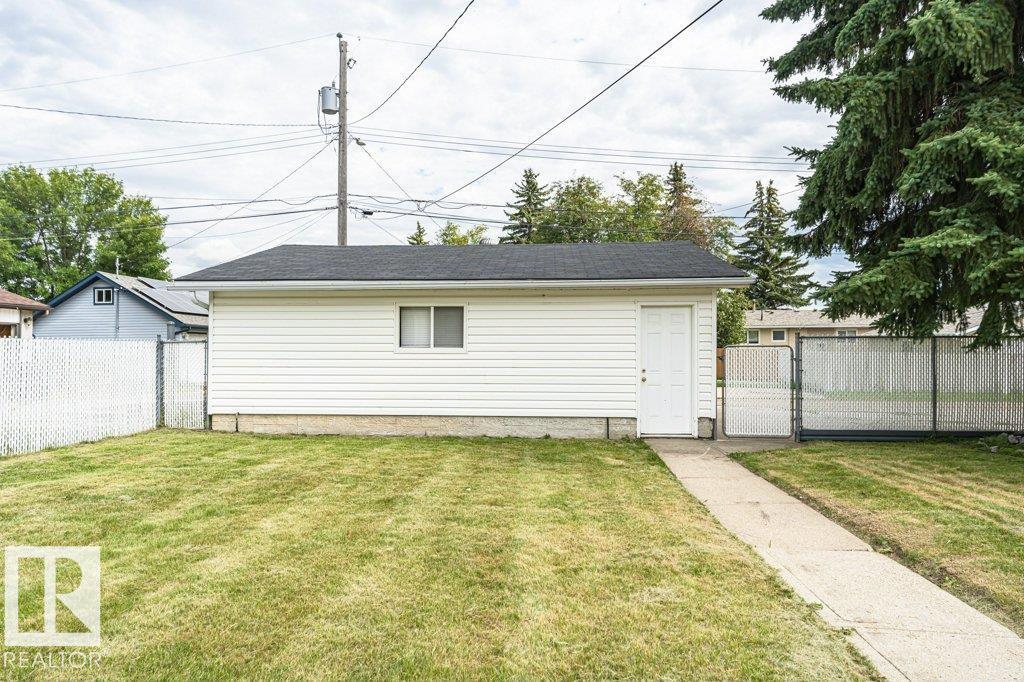 4703 117 ST NW - Image 44