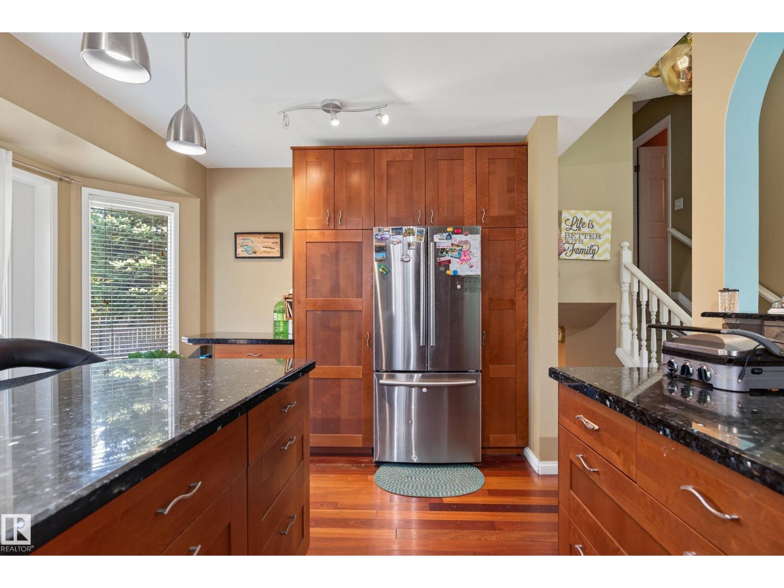 19040 70 AV NW - Image 14
