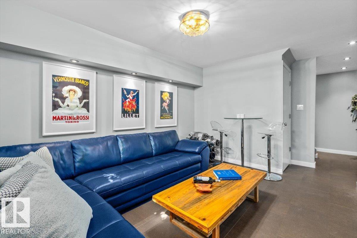 6 LAIRD PL - Image 28