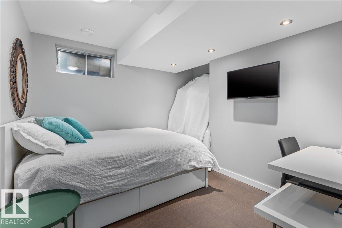 6 LAIRD PL - Image 36
