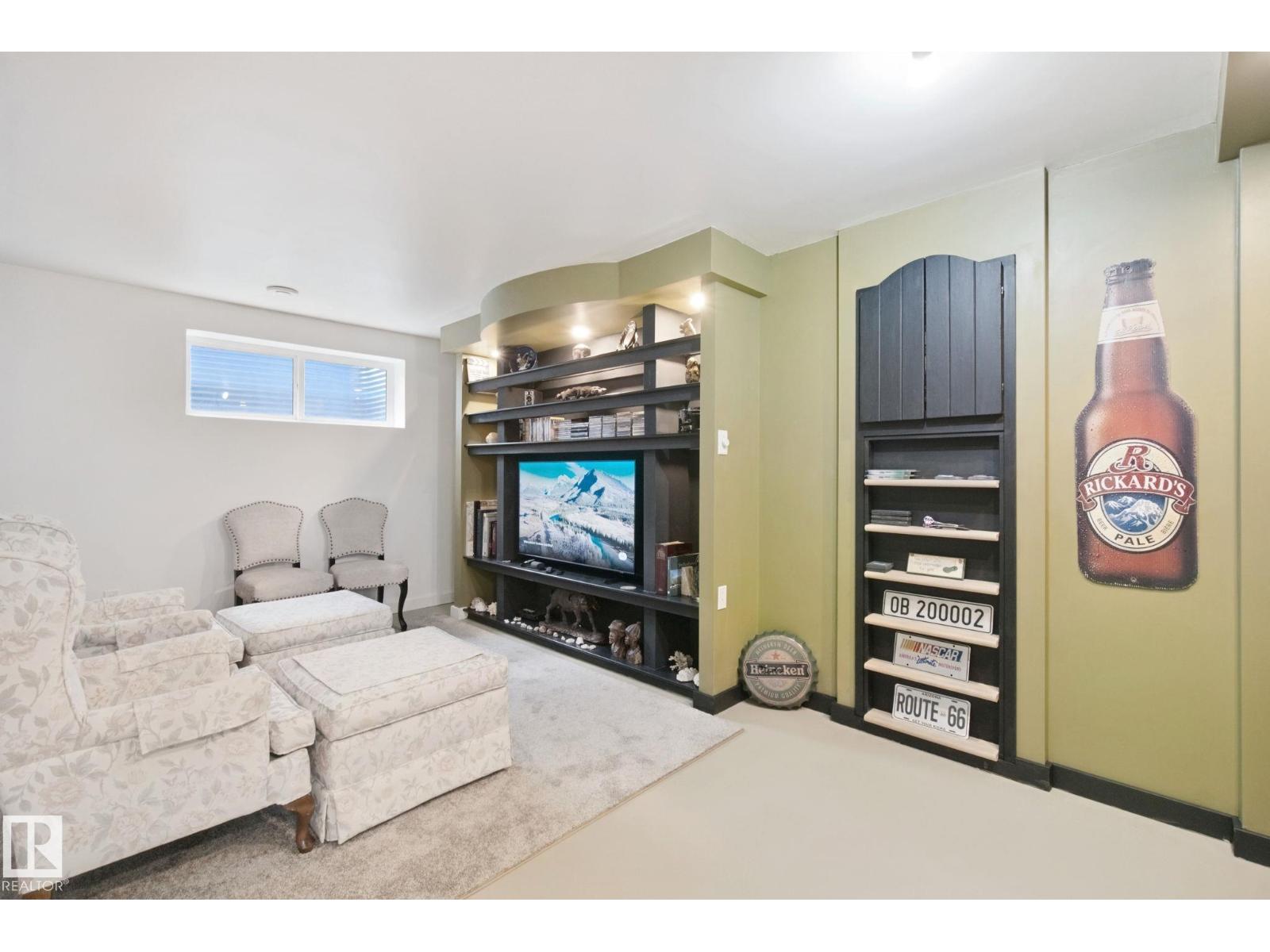 56 HARTWICK MR - Image 30