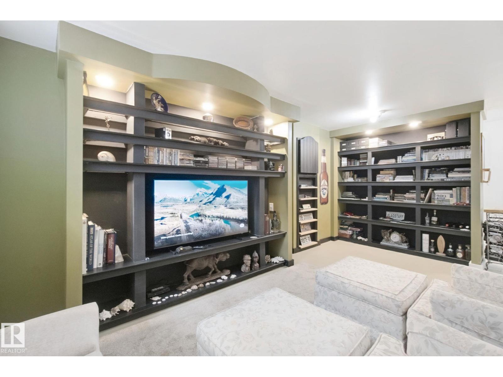 56 HARTWICK MR - Image 31