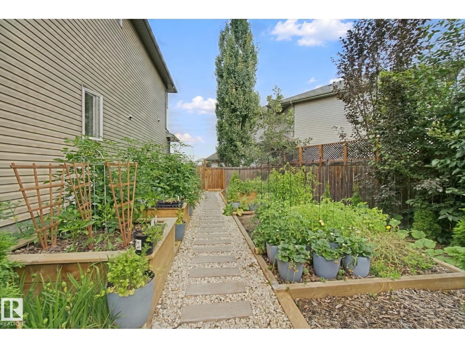 56 HARTWICK MR - Image 49