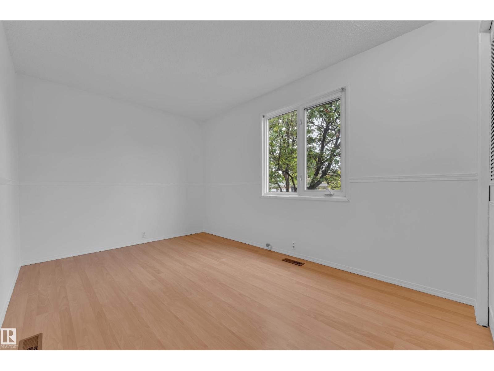 [private address] - Image 19
