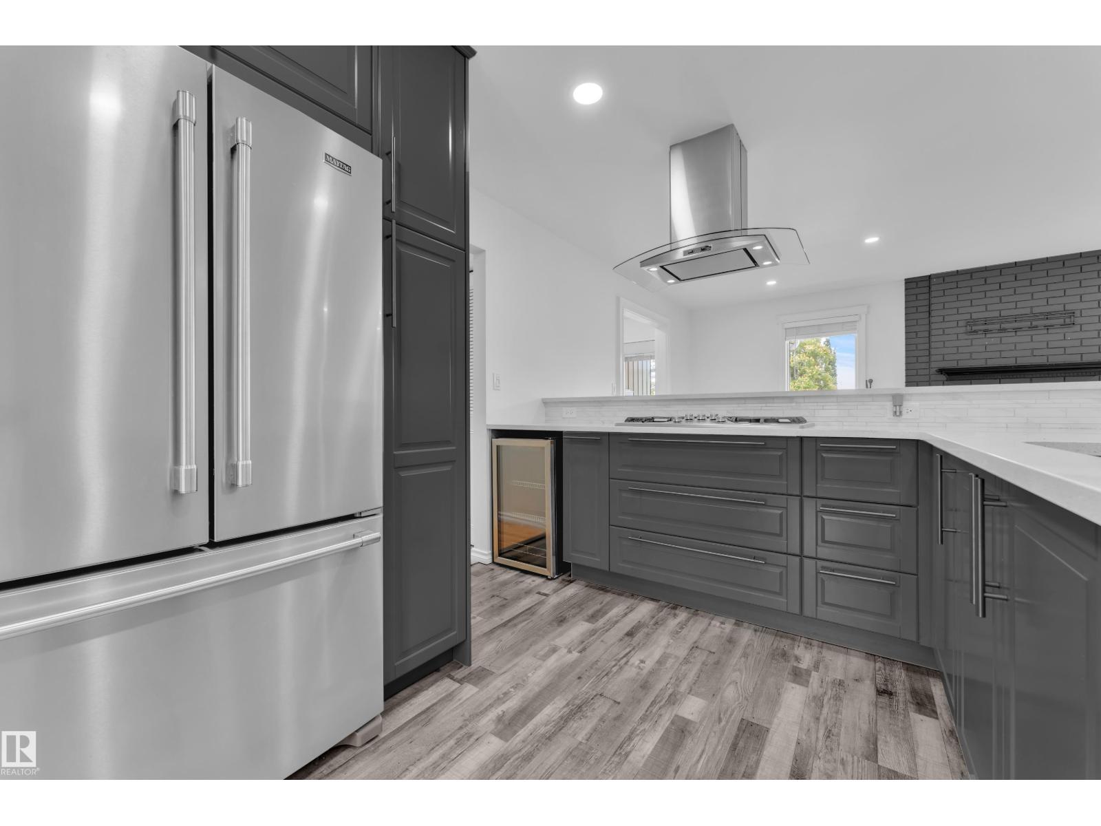 [private address] - Image 3