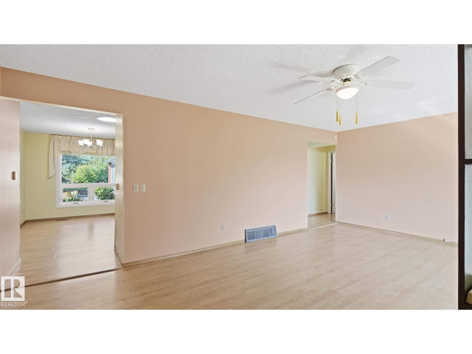 8408 176 ST NW - 6