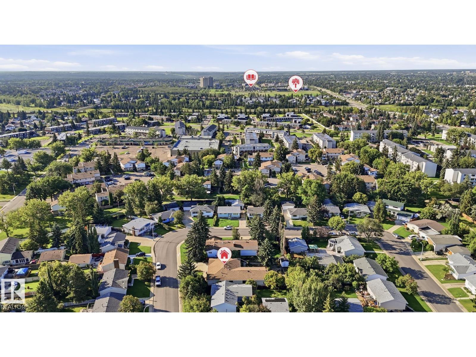 8408 176 ST NW - 62