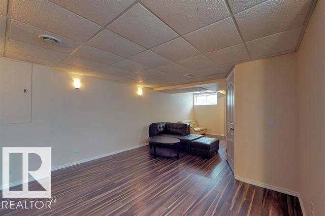13924 152 AV NW - 23