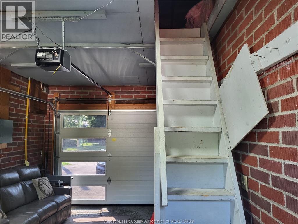 86 MARY STREET - 31