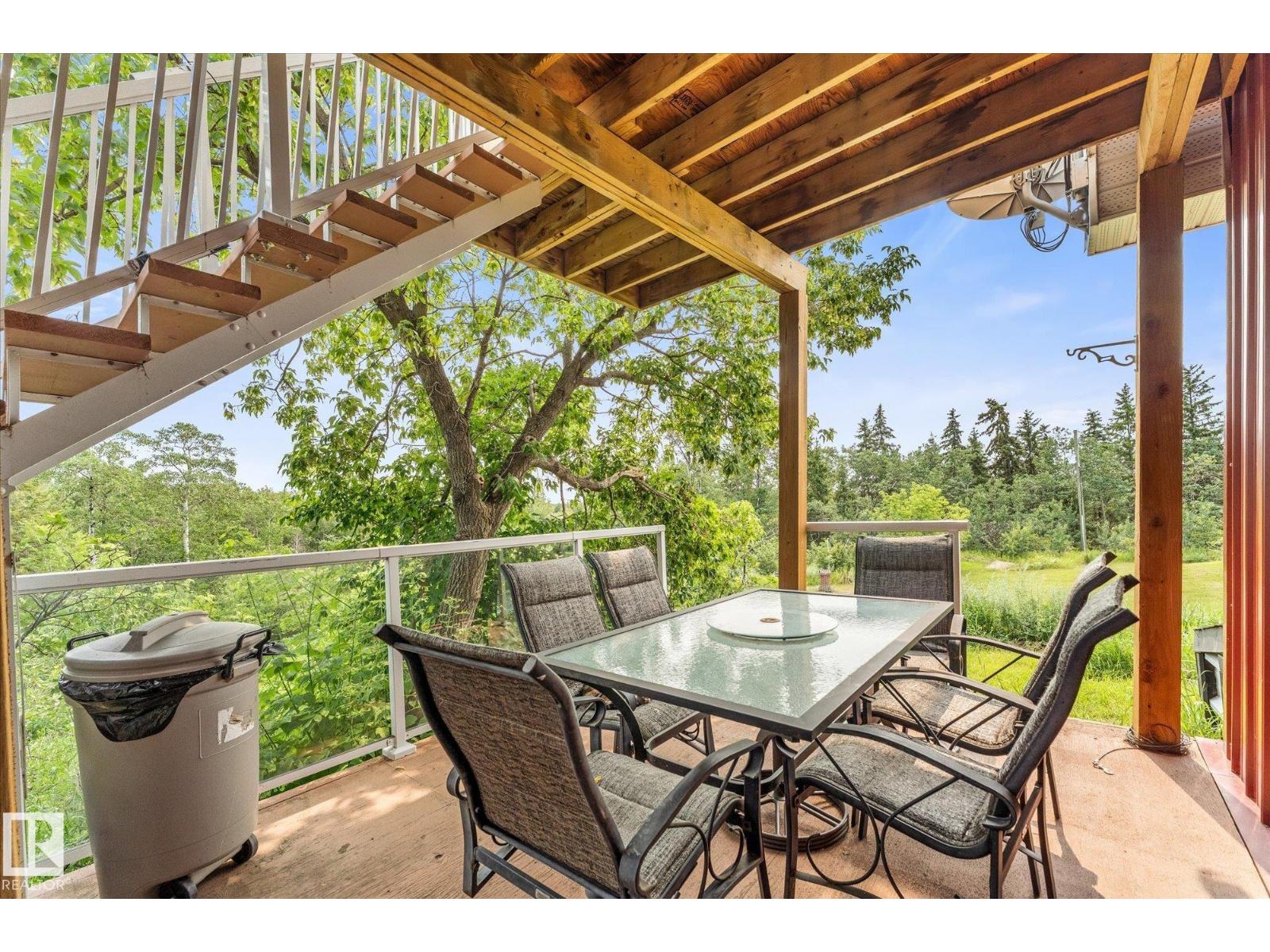 57023 RGE ROAD 220 - 21