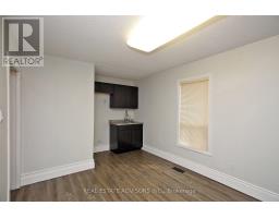 7924 Kipling Avenue, Vaughan, ON L4L1Z5 Photo 10