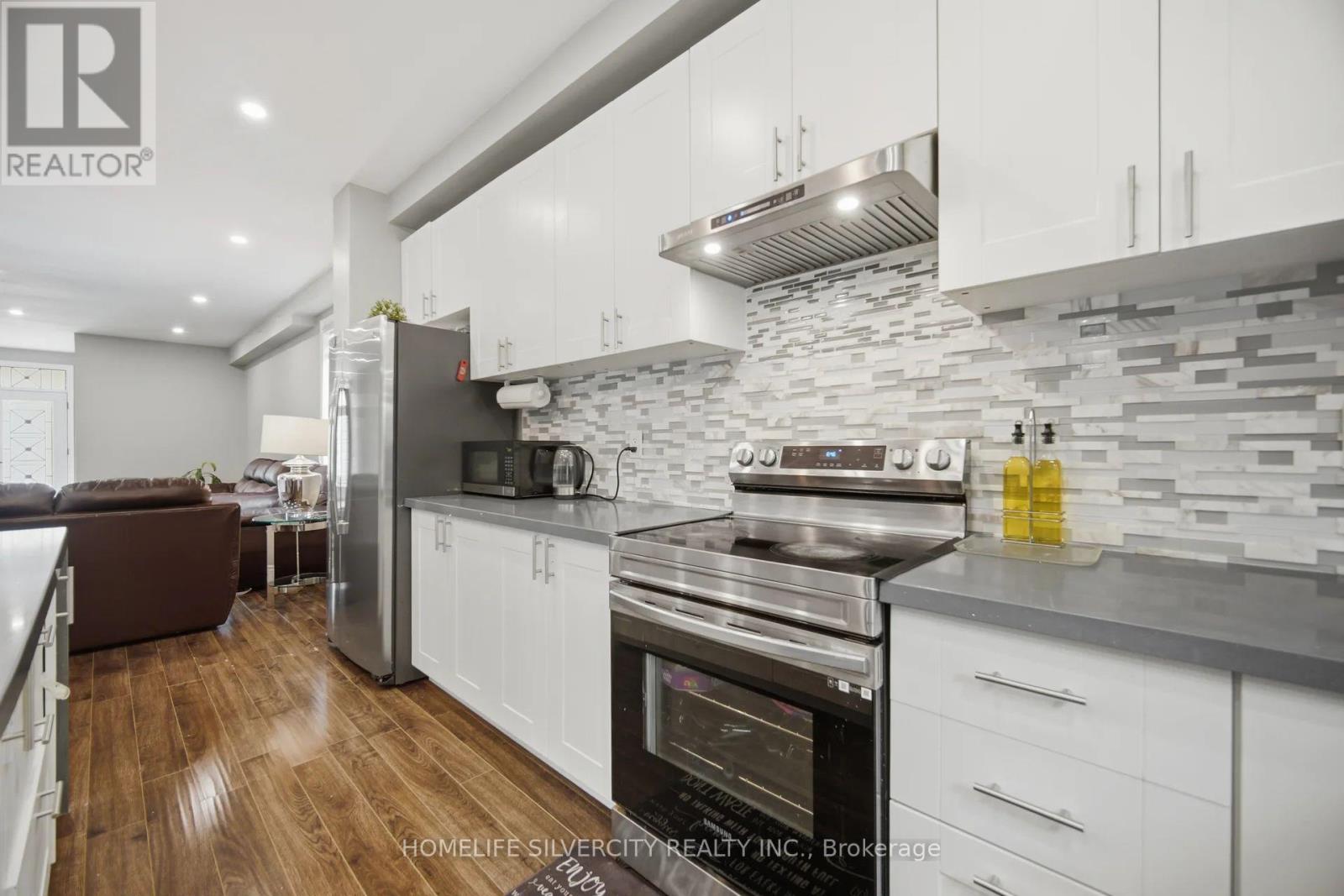 165 ST ANDREWS STREET W - 12