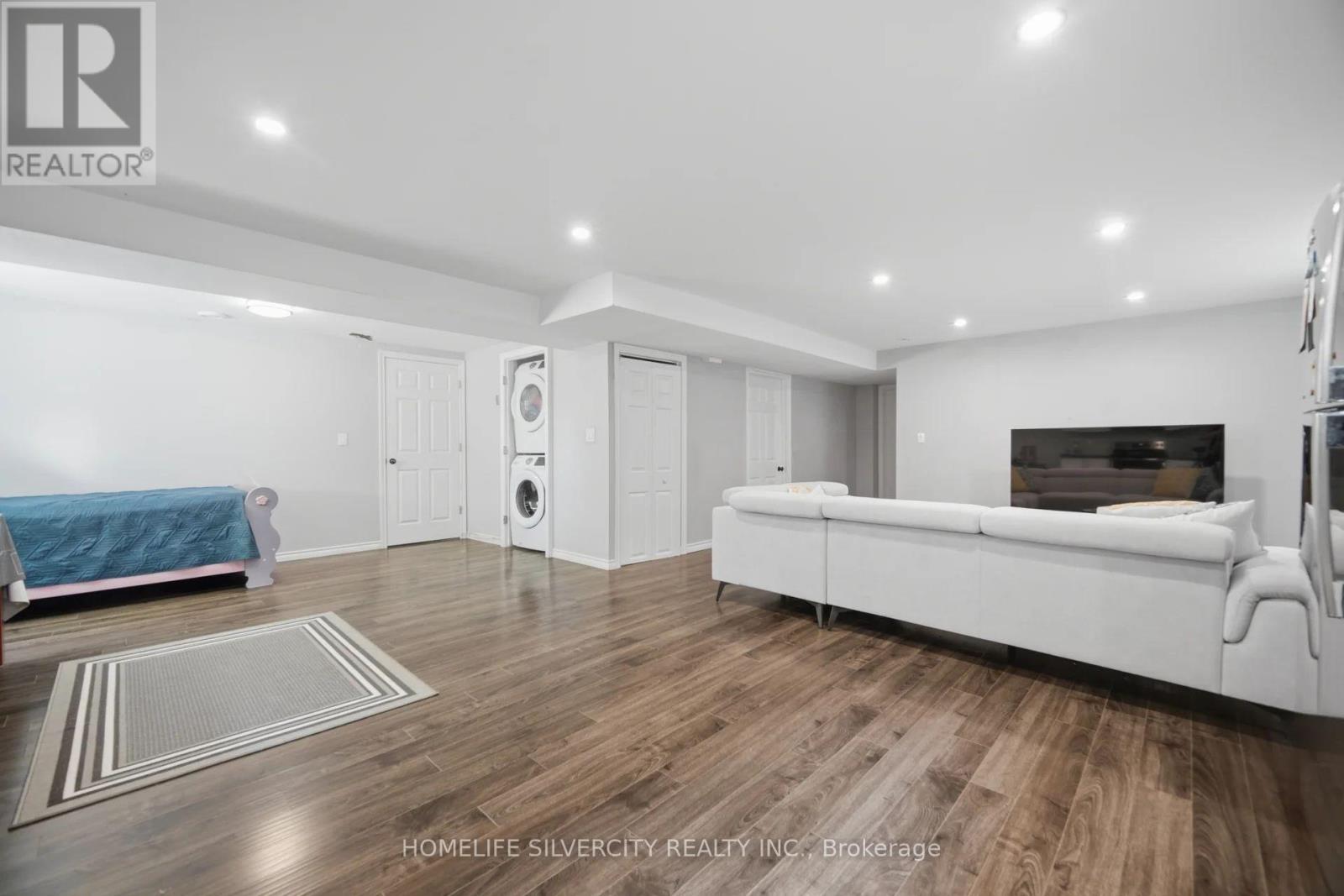 165 ST ANDREWS STREET W - Image 26