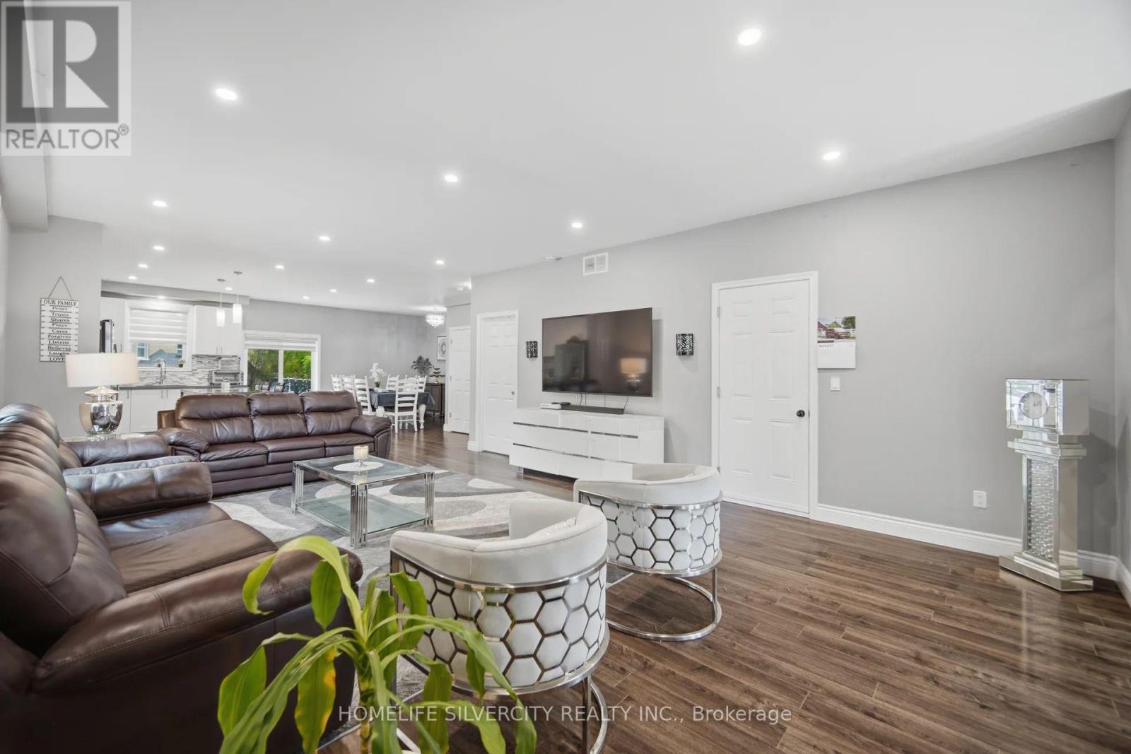 165 ST ANDREWS STREET W - 8