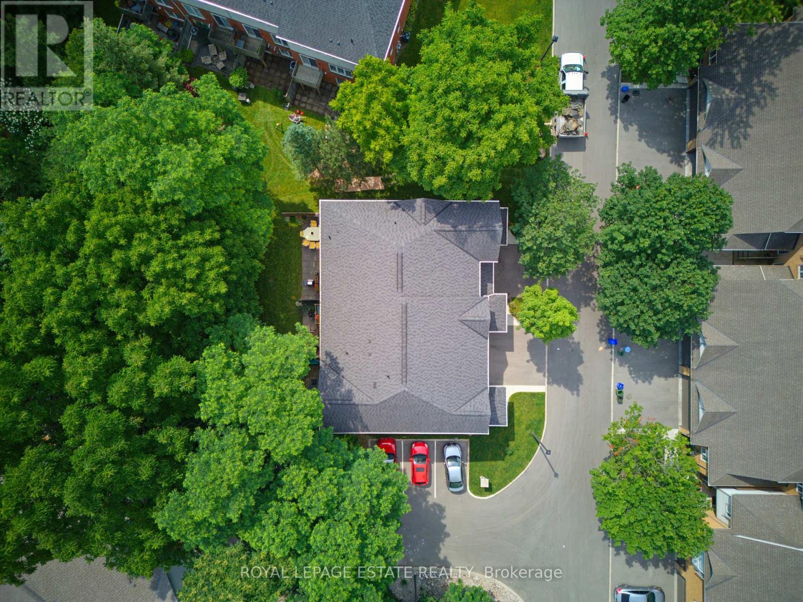 #20 120 BEDDOE DRIVE - 30