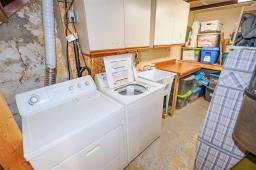 542 Camden Place, Winnipeg, MB R3G2V7 Photo 17