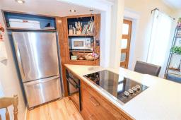 Den - 542 Camden Place, Winnipeg, MB R3G2V7 Photo 7