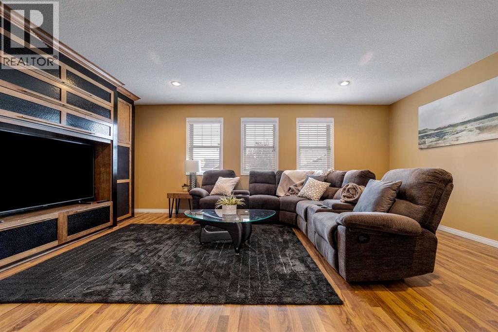#2 418 Couleecreek Boulevard S - Image 27