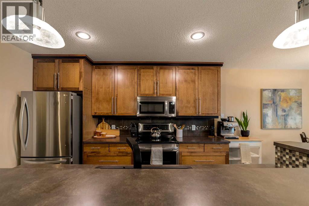 #2 418 Couleecreek Boulevard S - Image 9