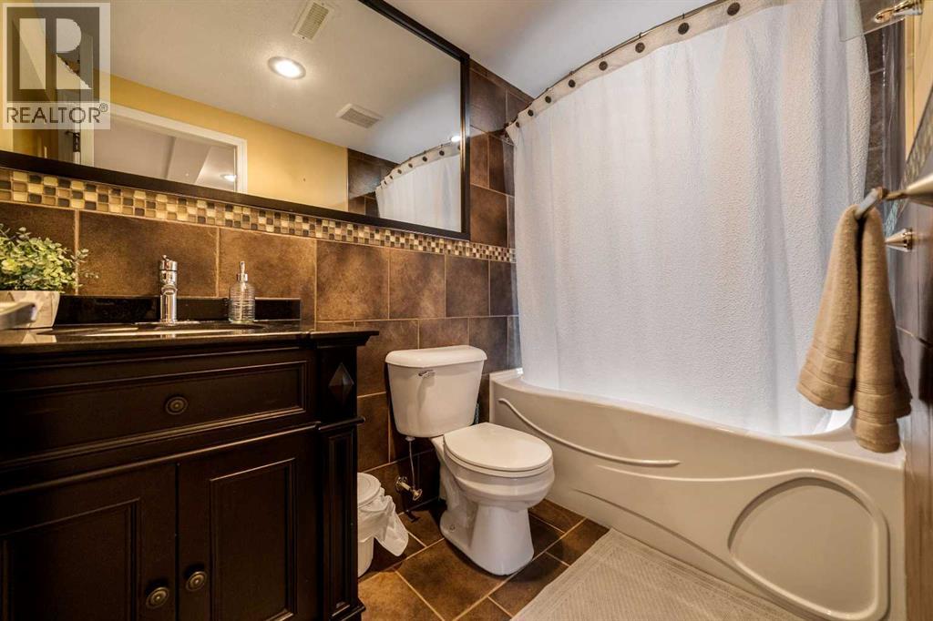#2 418 Couleecreek Boulevard S - Image 38