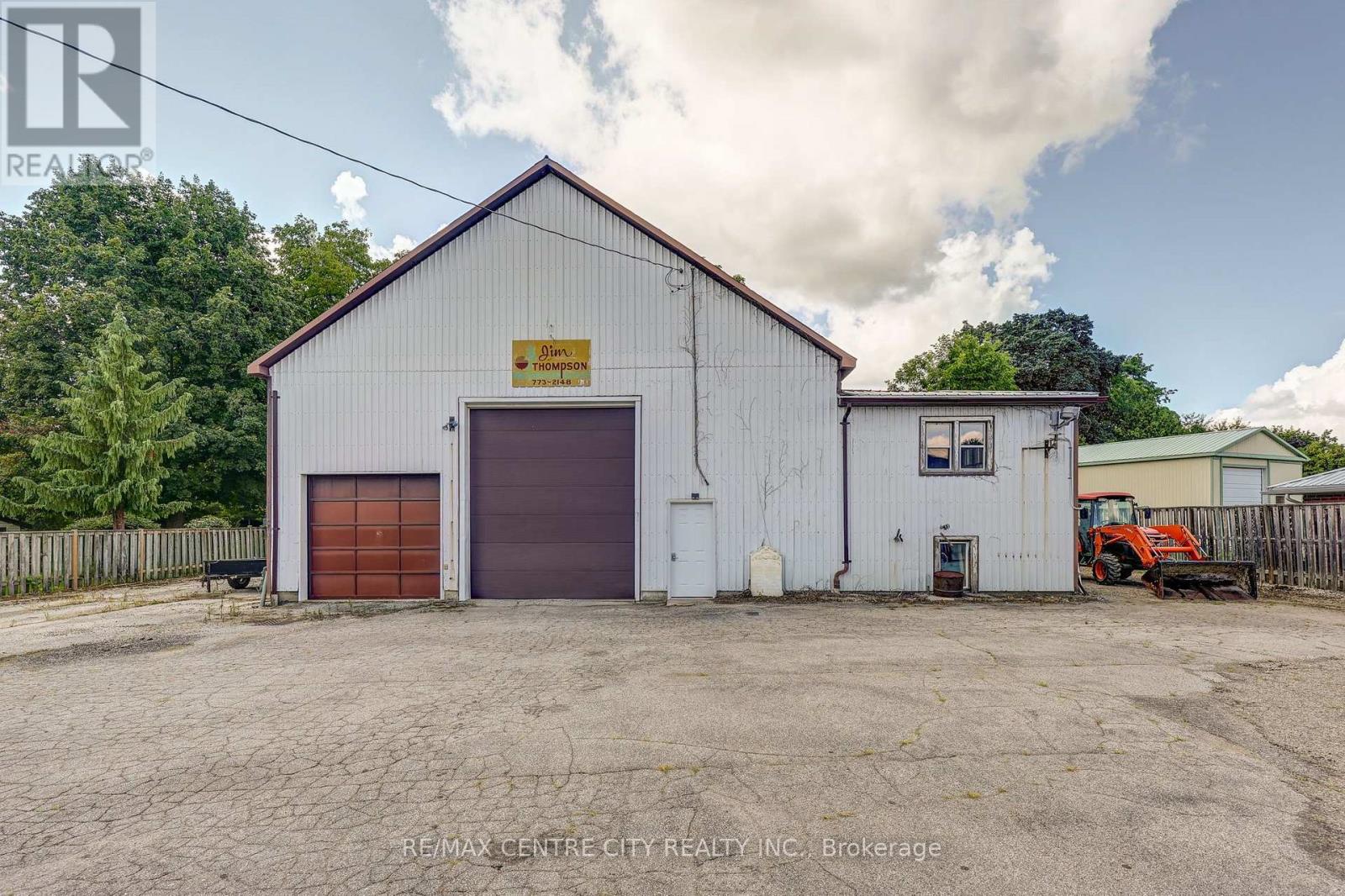 264 JOHN STREET S - Image 43