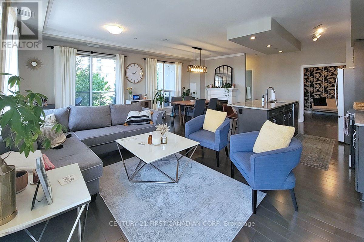 #809 330 RIDOUT STREET N - Image 13