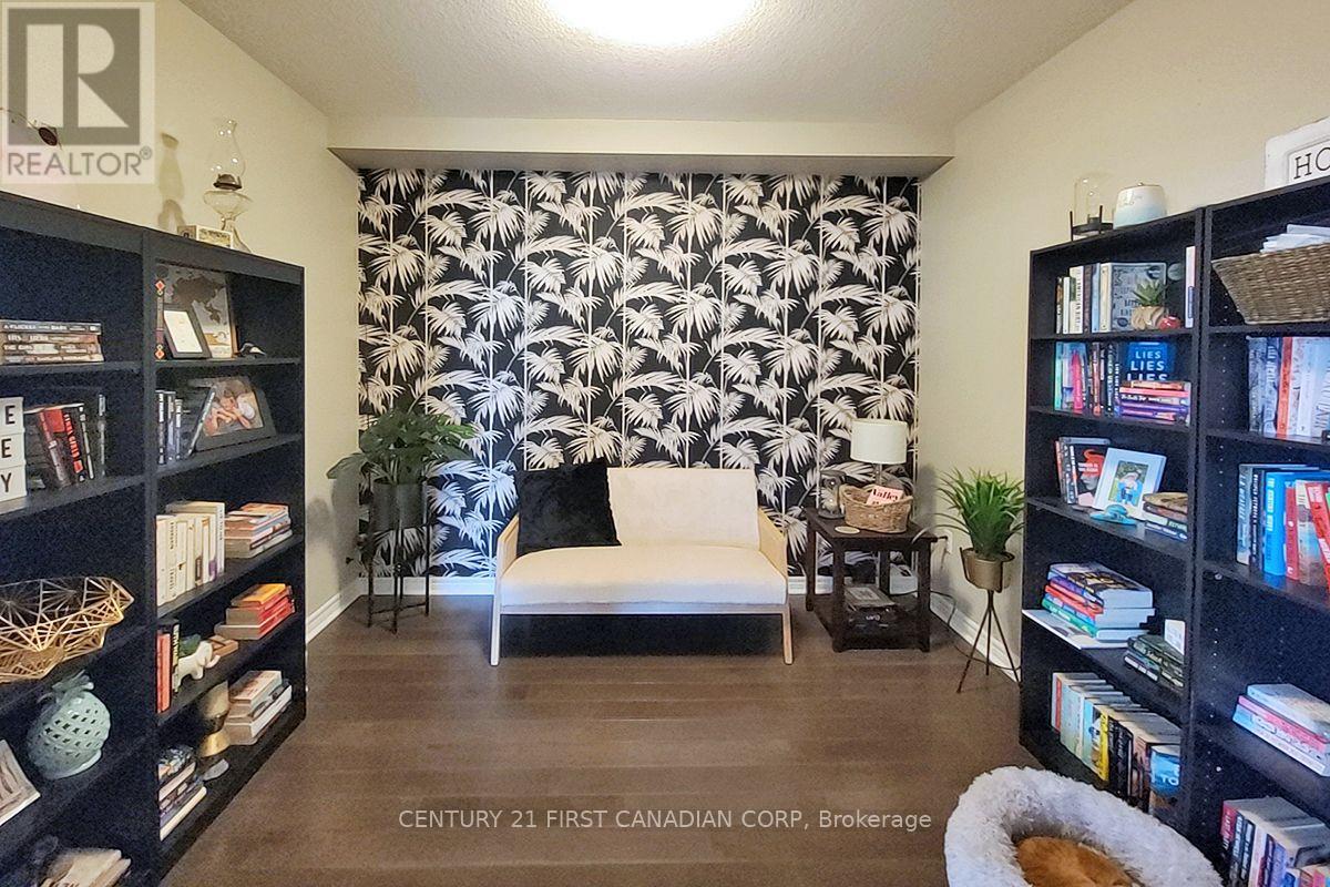 #809 330 RIDOUT STREET N - Image 20
