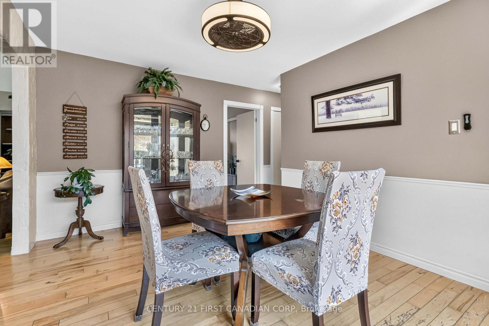 138 HARDING CRESCENT - Image 10