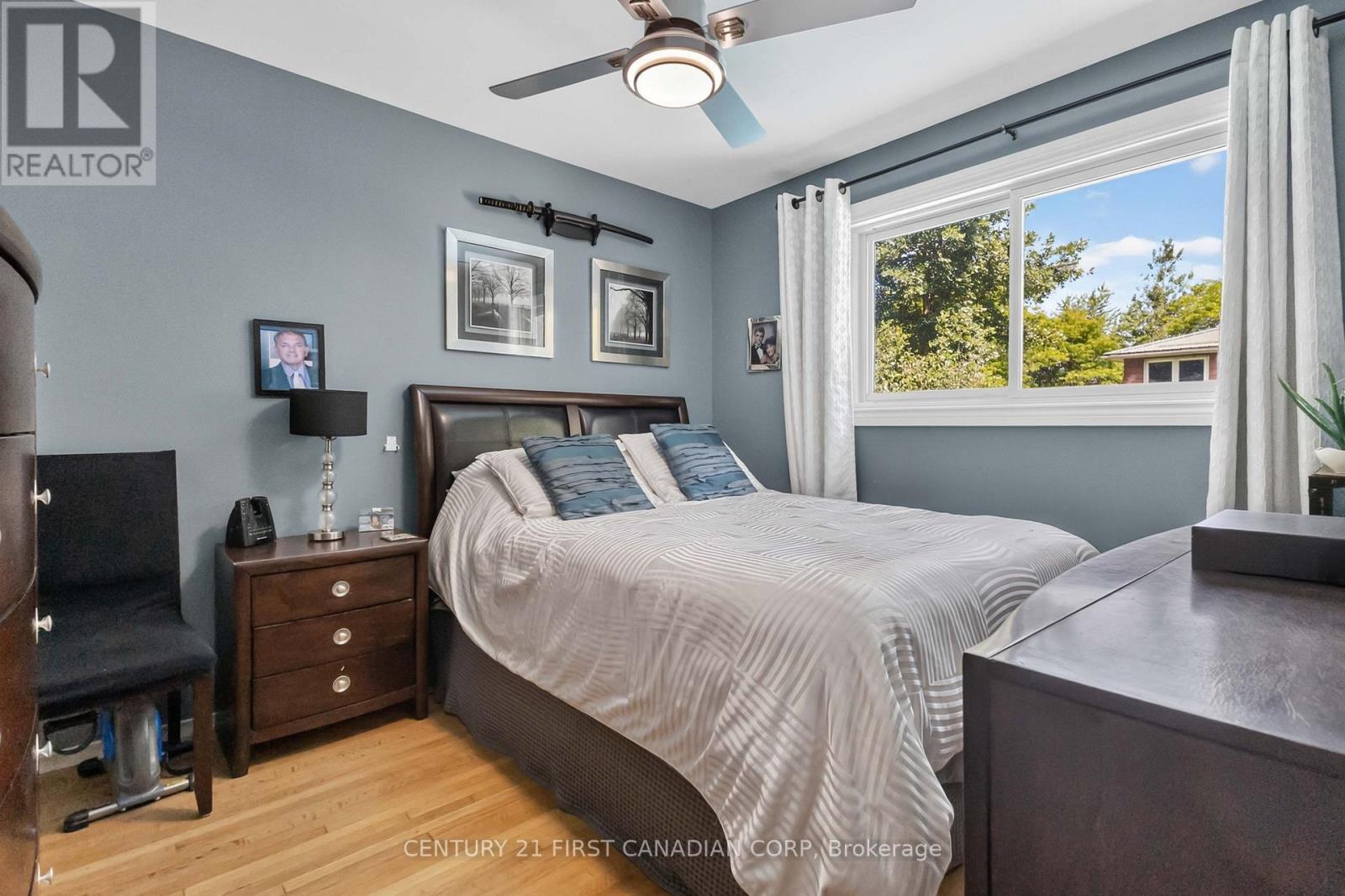138 HARDING CRESCENT - 14