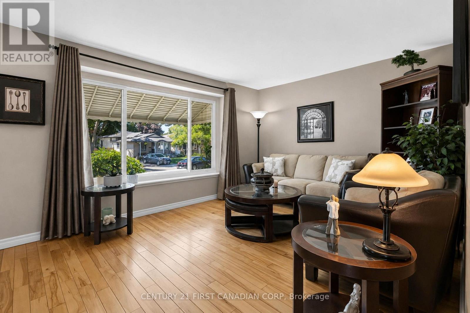 138 HARDING CRESCENT - 5