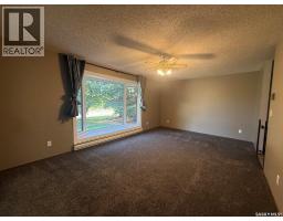 Laundry room - 216 3rd Avenue E, Eatonia, SK S0L0Y0 Photo 8
