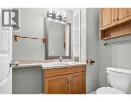 337 Diefenbaker Drive, Fort Mcmurray, AB T9K2K1 Photo 29