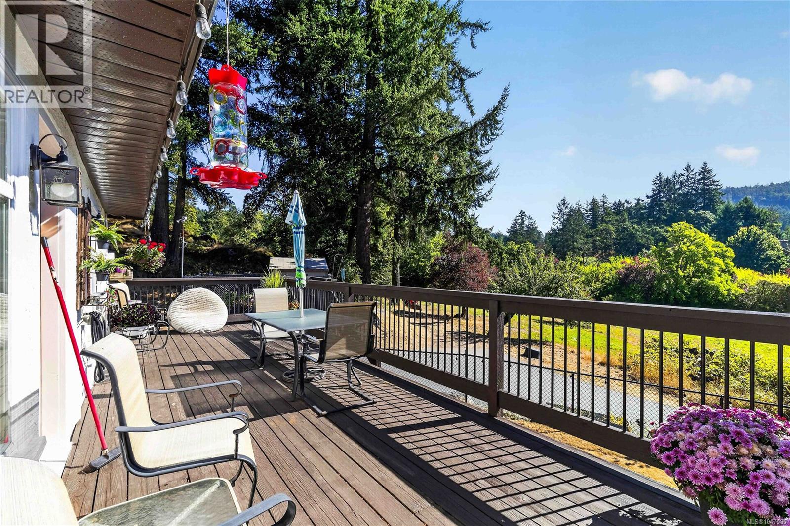 284 Prospect Lake Rd, Saanich