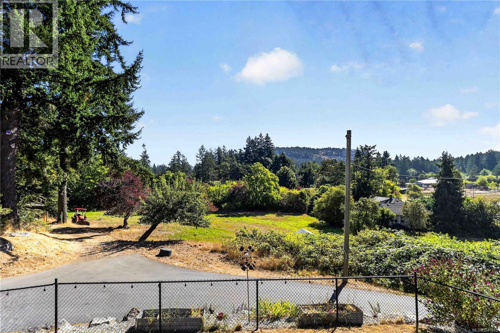 284 Prospect Lake Rd, Saanich