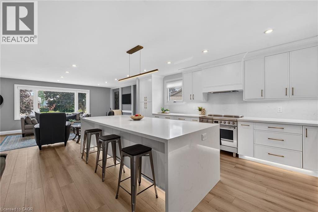 6 MARGARET Avenue - Image 13