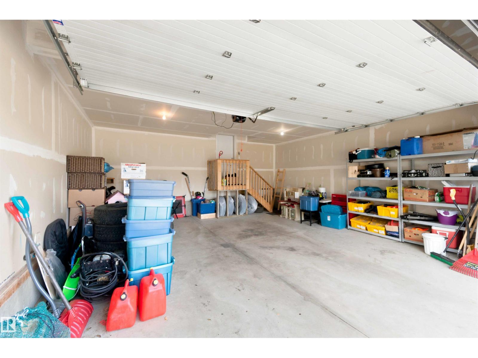 453 MEADOWVIEW DR - Image 49