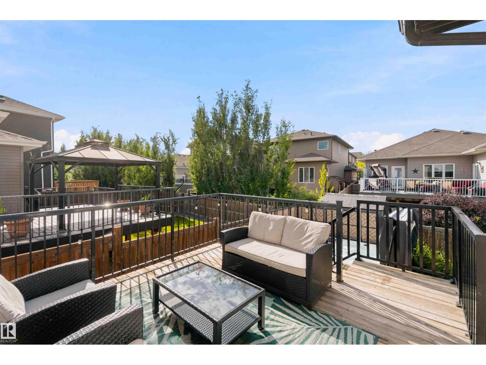 453 MEADOWVIEW DR - 55
