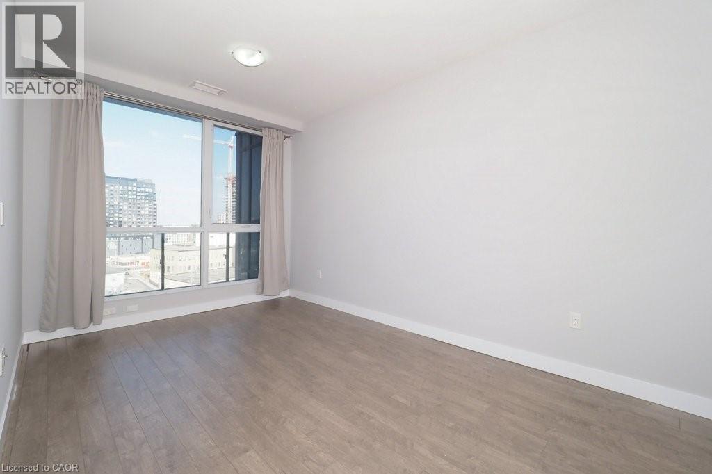 #910 100 GARMENT Street - Image 23
