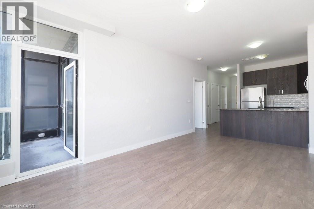 #910 100 GARMENT Street - Image 19