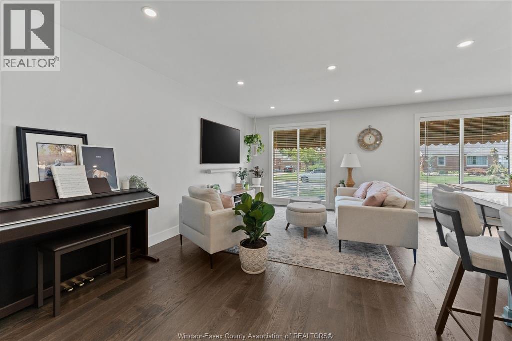3416 LONGFELLOW - Image 13