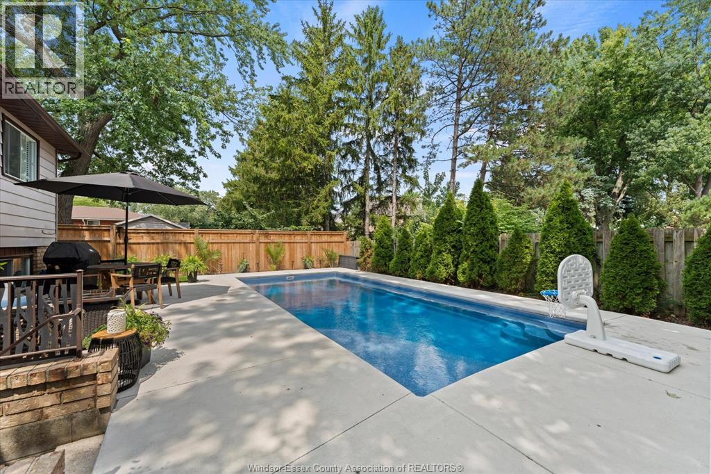 3416 LONGFELLOW - Image 31
