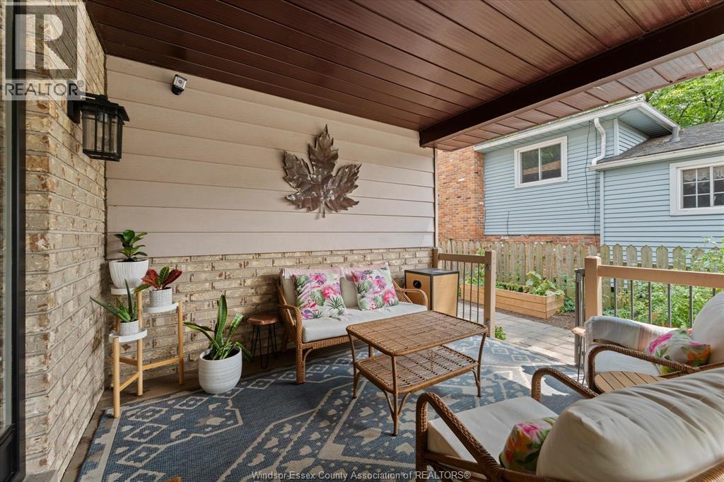 3416 LONGFELLOW - 4