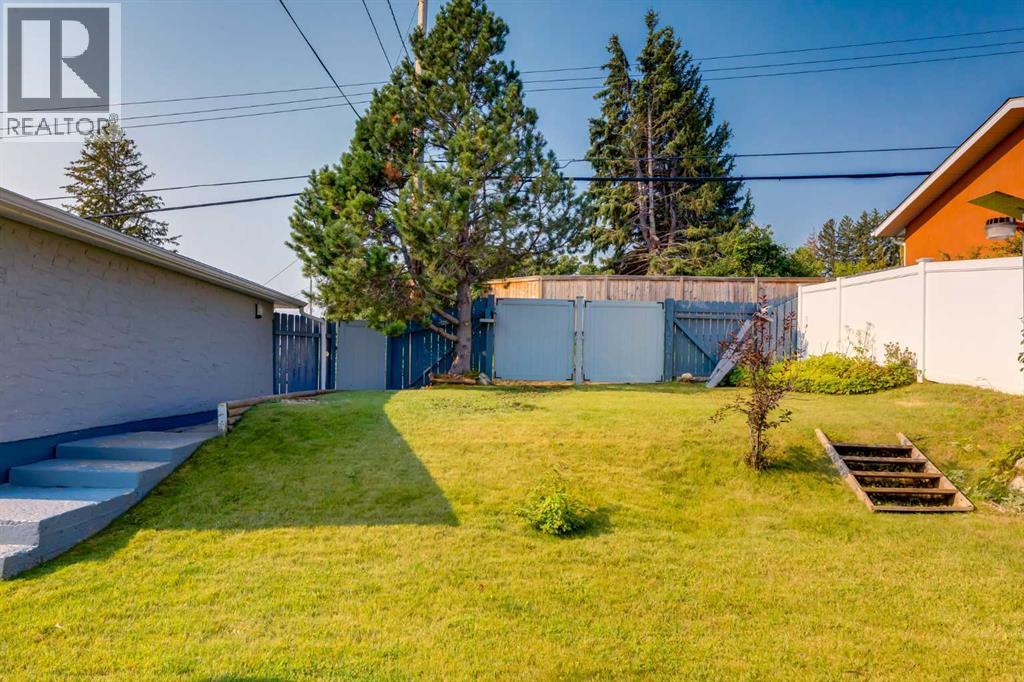 723 Trafford Drive NW - 31
